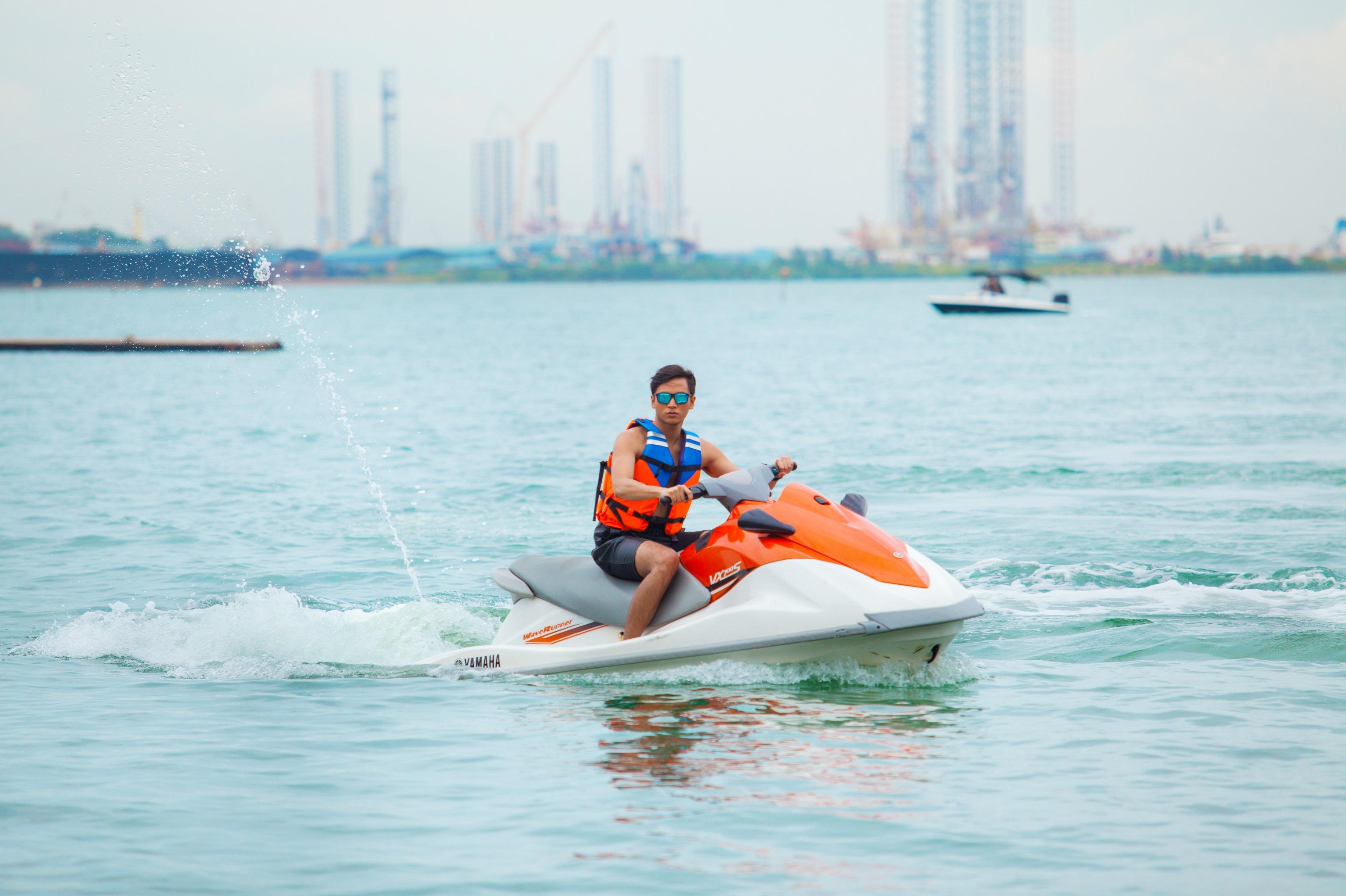 Harris Resort Batam Waterfront Sekupang Екстериор снимка
